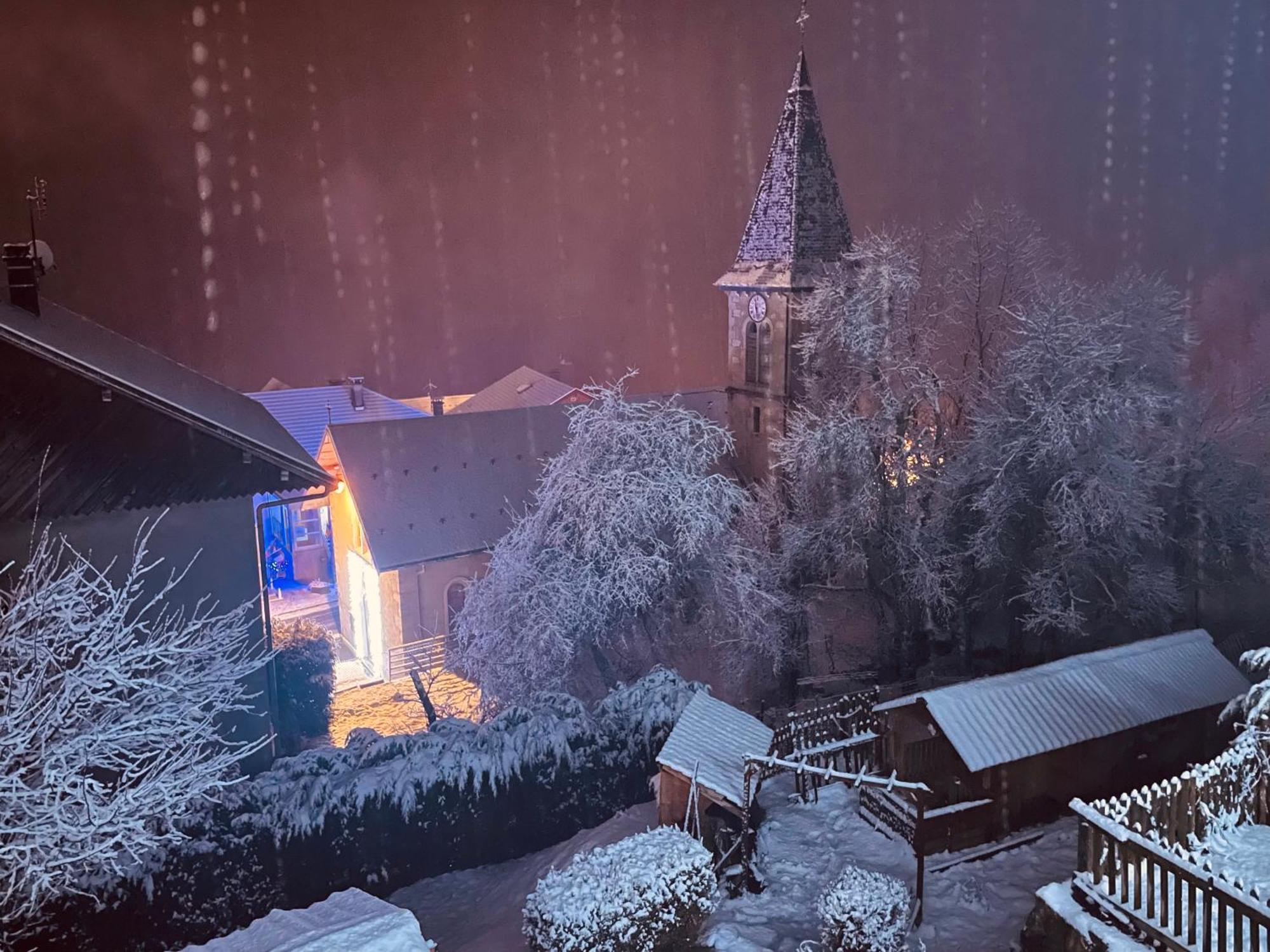 Le Blanc Nordique Villa Le Bouchet-Mont Charvin Kültér fotó